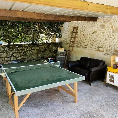 Les Pieds Dans L'eau, La Source * Lachapelle-Auzac