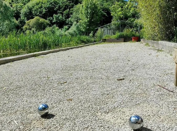 Les Pieds Dans L'eau, La Source Holiday home